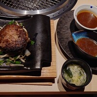 焼肉料理 牛吉日和 - 