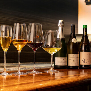 世界から選りすぐりのワインをご用意