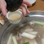 コリア タッカンマリ - コラーゲンたっぷりスープ