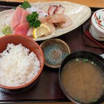 旬菜ゆるり - 料理写真:御刺身定食