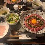 肉刺し 肉寿司 焼肉 一途 埼玉七里店 - 