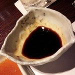 米沢牛焼肉 仔虎 - 肉に付けて焼くタレ