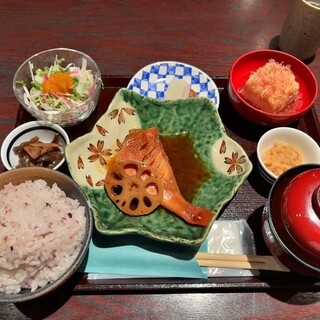 おばんざい らくら_1