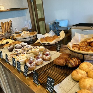 ハムハムべーかりー 滋賀県彦根市に数ヶ月前にOPENした、Boulangerie HAMUHAMU（ブー