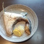 炭火焼き おかりば - 鰤かま塩焼き　￥900