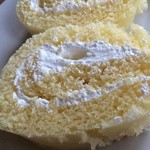 Kar Cafe - 手作りロールケーキも、美味しかった((*´∀｀*))ヨーグルトも自家製ぽかったですよ。
