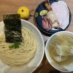 ジャパニーズ ラーメン 五感 - 