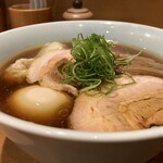 中華そば しば田 - 中華そば　　1.200円
      特製　　　　　480円