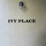 IVY PLACE - サイン