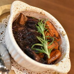 ワインバー バッカス - 牛バラ肉の赤ワイン煮込み（１，５００円）２０２４年１１月