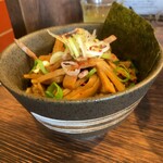 麺や 紡 - 見た目も食欲をそそる　メンマ丼◎