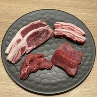 金山成吉思汗 - 