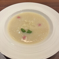 カントニーズ 燕 - 