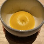 山形座 瀧波 - 高島町吉田さんの栗かぼちゃ
      白神山地のナツハゼ