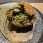 山形座 瀧波 - 素晴らしいお味。クリーミーでキノコの旨味が溶け出す。下に敷かれているのは、じゃがいものマリネだった。シャキシャキさとさっぱりした酸味を添えるんですね。勉強になることばかり。