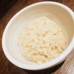 自家製麺 麺屋 利八 - 小ライス(150円)