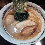 魚介醤油ラーメン