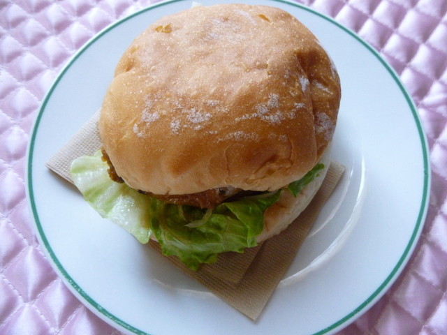 国見バーガー - 藤田（ハンバーガー）の写真