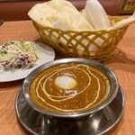 Happy Kitchen - 温玉キーマカレー。ディナータイムでもセットで1,000円ぐらい