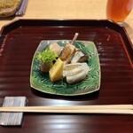 古汲 - 鯛の棒鮨、信州サーモン、大根餅