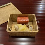 古汲 - 牡蠣と近江蒟蒻