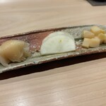 鮨 塩釜港 銀座 極 - ガリとベったら