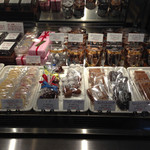 ショコラティエ アヌーク - 