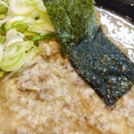 とんこつらぁ麺 松もと - とんこつラーメン♪(カタコテネギオオ)