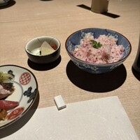 隠 鳥魚 - 