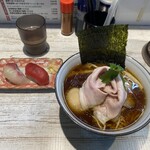 中華そば 四つ葉 - 