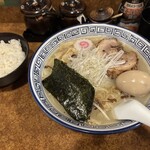麺の蔵 かめだ屋 - 次の日。あさり出汁潮中華そば　味玉入り