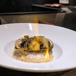 名駅 鉄板焼き 森本Ｘ Premium - 鮑の肝バター醤油