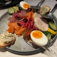 24/7 restaurant - 