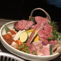 焼肉 べこ亭 たまプラーザ本店 - 