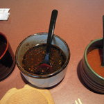 ステーキの志摩 - ソース左から、青しそ・甘ダレ・味噌ダレ