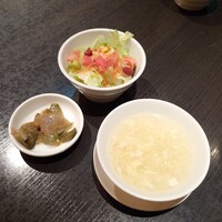 廣東料理 民生 ヒルトンプラザウエスト店 - 