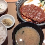 やよい軒 - 料理写真:味噌かつ煮定食