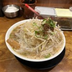 濃厚ラーメン 濃超乱 - 料理写真: