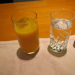 FLORE - 御予約席でございます。