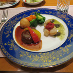 FLORE - 月替わりの肉と魚料理⇒メインディッシュ⇒主菜