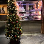  「メトロポリタングリル」 - 