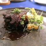 Le Coin Discret - 兵庫県養父産アナグマ赤ワイン煮込み