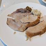 ザ・テラス - 脂身以外は肉汁を感じないロースト料理