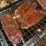 ホルモン焼いやし屋 - 