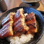 うなぎ四代目菊川 - 3切れでもボリュームある