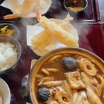 味噌煮込みうどん よし喜 - 