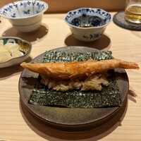 鮨 由う - 