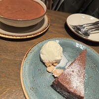 オービカ モッツァレラバー 梅田店 - 
