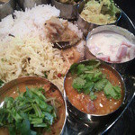 Spice&Dining KALA - シンプルな味の組み立てを主体とする日本の食文化では、異質過ぎて想像がつかない世界