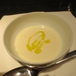 オルティージャ - ホワイトアスパラのスープ